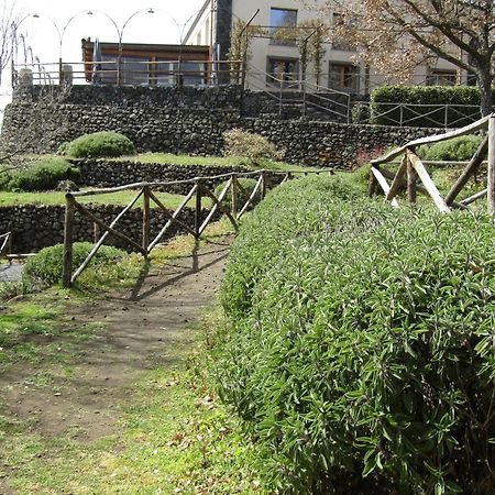 Boscoscuro Ragalna Exterior foto